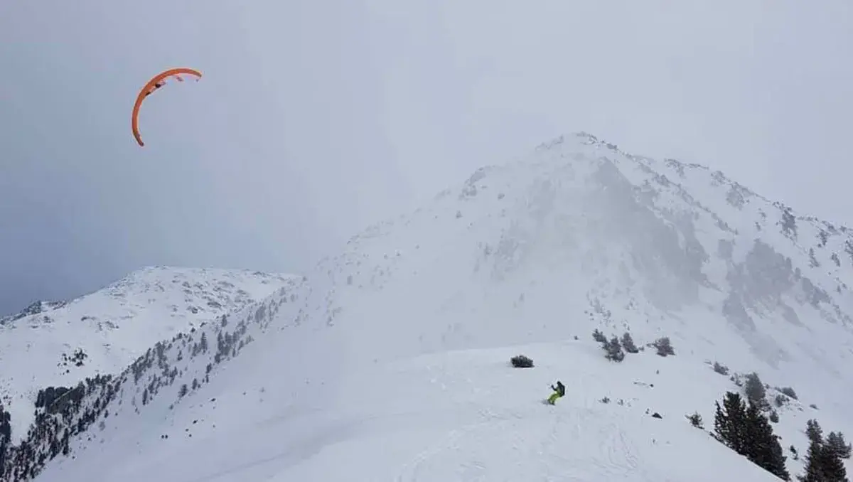 Spot de Croix de Coeur